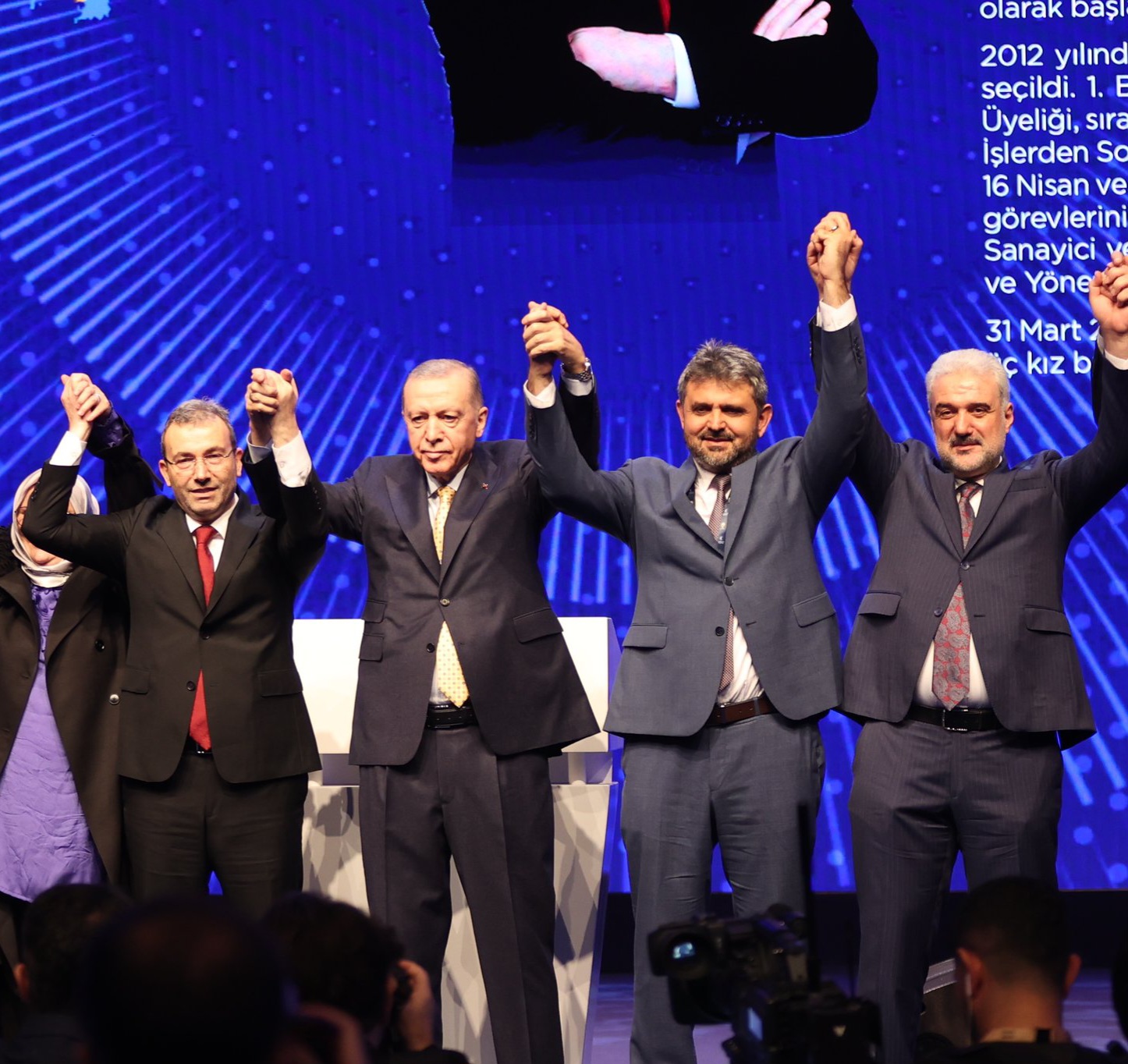 Pendik'te "Gözle Görülür Belediyecilik"e Devam