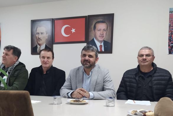 İlçe Başkanımız Sayın Özer Sarıkaya ile Çamlık Mahallemizin toplantısına katıldık.