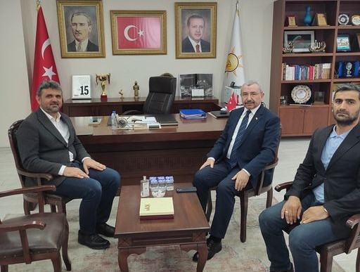 1. bölge milletvekilimiz Sayın İsmail Erdem'i İlçe başkanlığımızda misafir ettik,